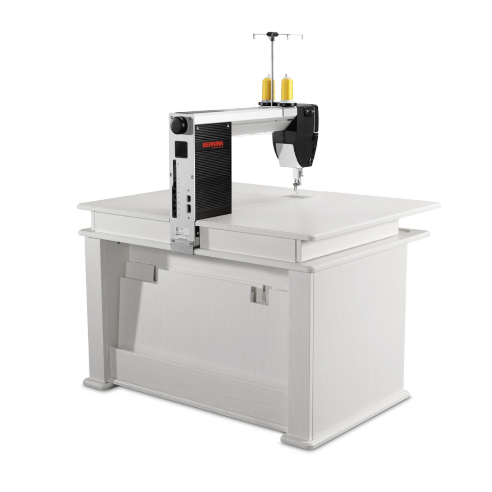 Bernina Q20 Longarm Quilting Machine with Koala table