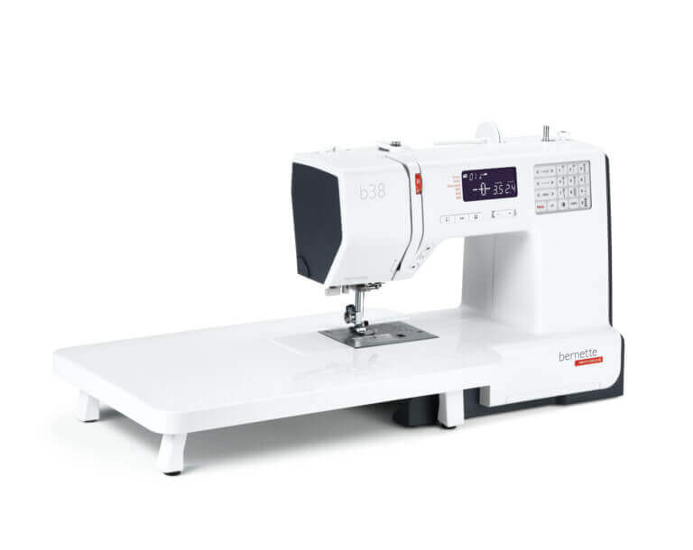 Bernette 38 - Free quilting kit worth £150!