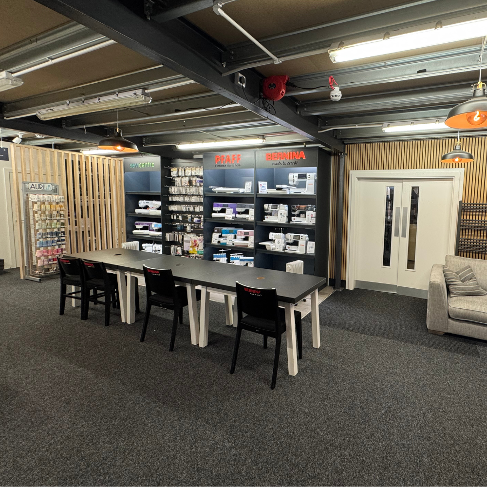 Freehand Machine Embroidery Robin Decoration with Sarah