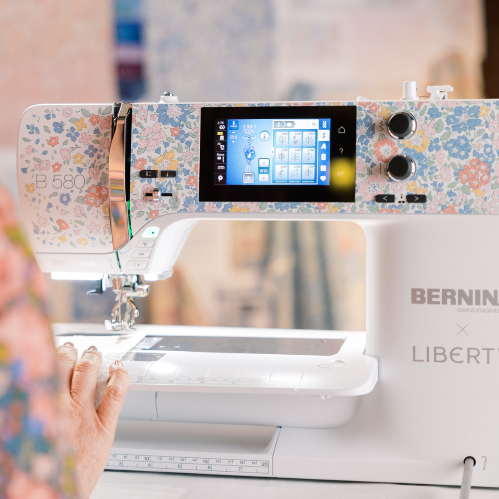 NEW Bernina 580 Liberty Edition
