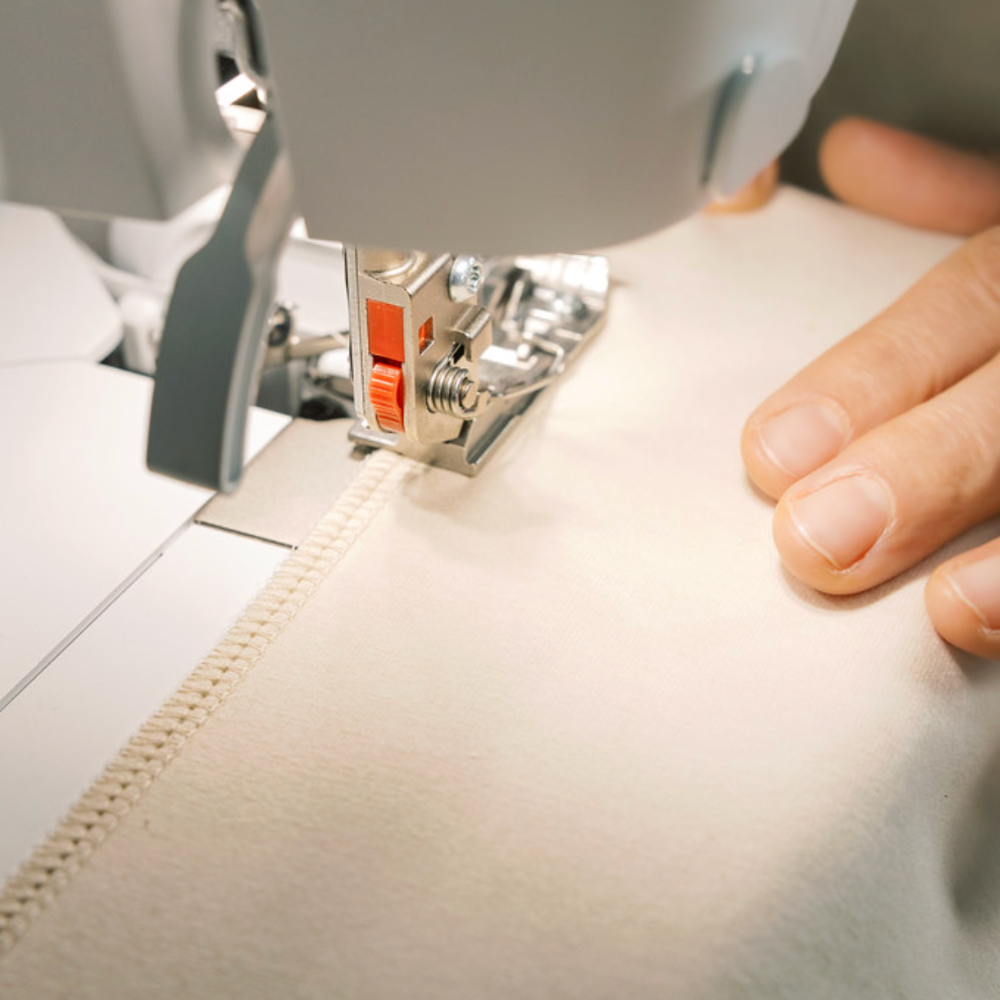 Bernina L 620 Coverstitch