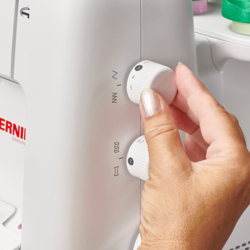 Bernina L 620 Coverstitch