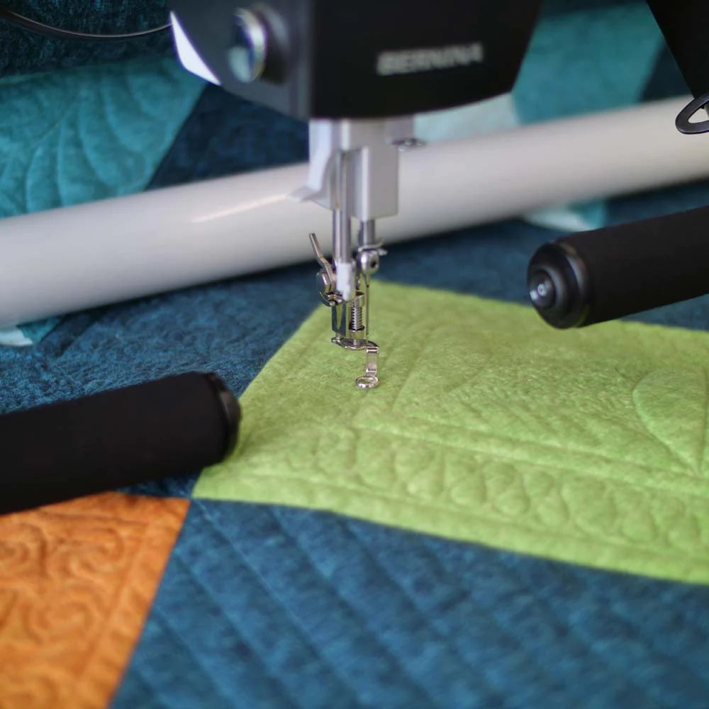 Bernina Q16 Plus Longarm Quilting Machine with Studio Frame Sew Centre