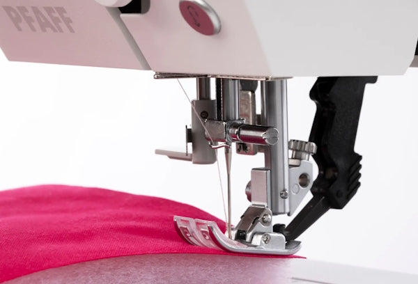 Pfaff Admire Air 7000 Coverstitch