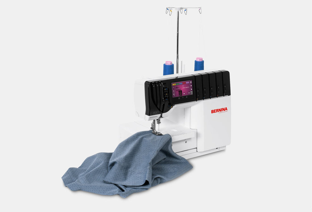 Bernina L 890 Sewing Machine 